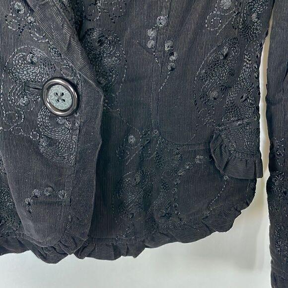 An Ren Vintage Embroidered Corduroy Jacket - Picture 3 of 7